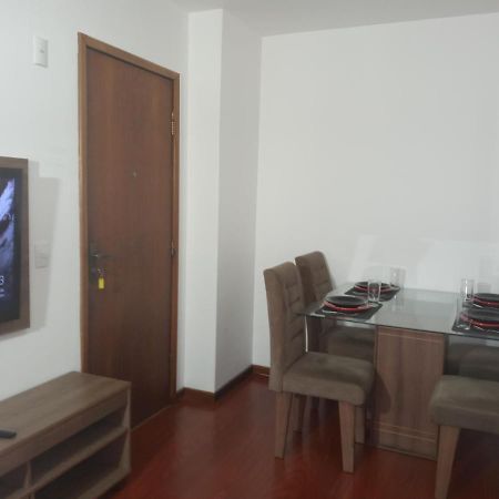 Apartamento funcional e confortável em Curitiba Esterno foto
