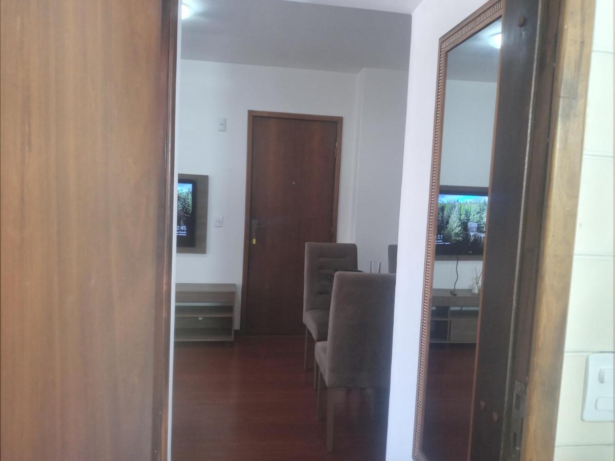 Apartamento funcional e confortável em Curitiba Esterno foto