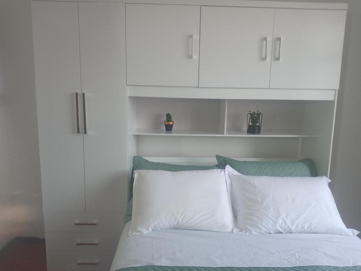 Apartamento funcional e confortável em Curitiba Esterno foto