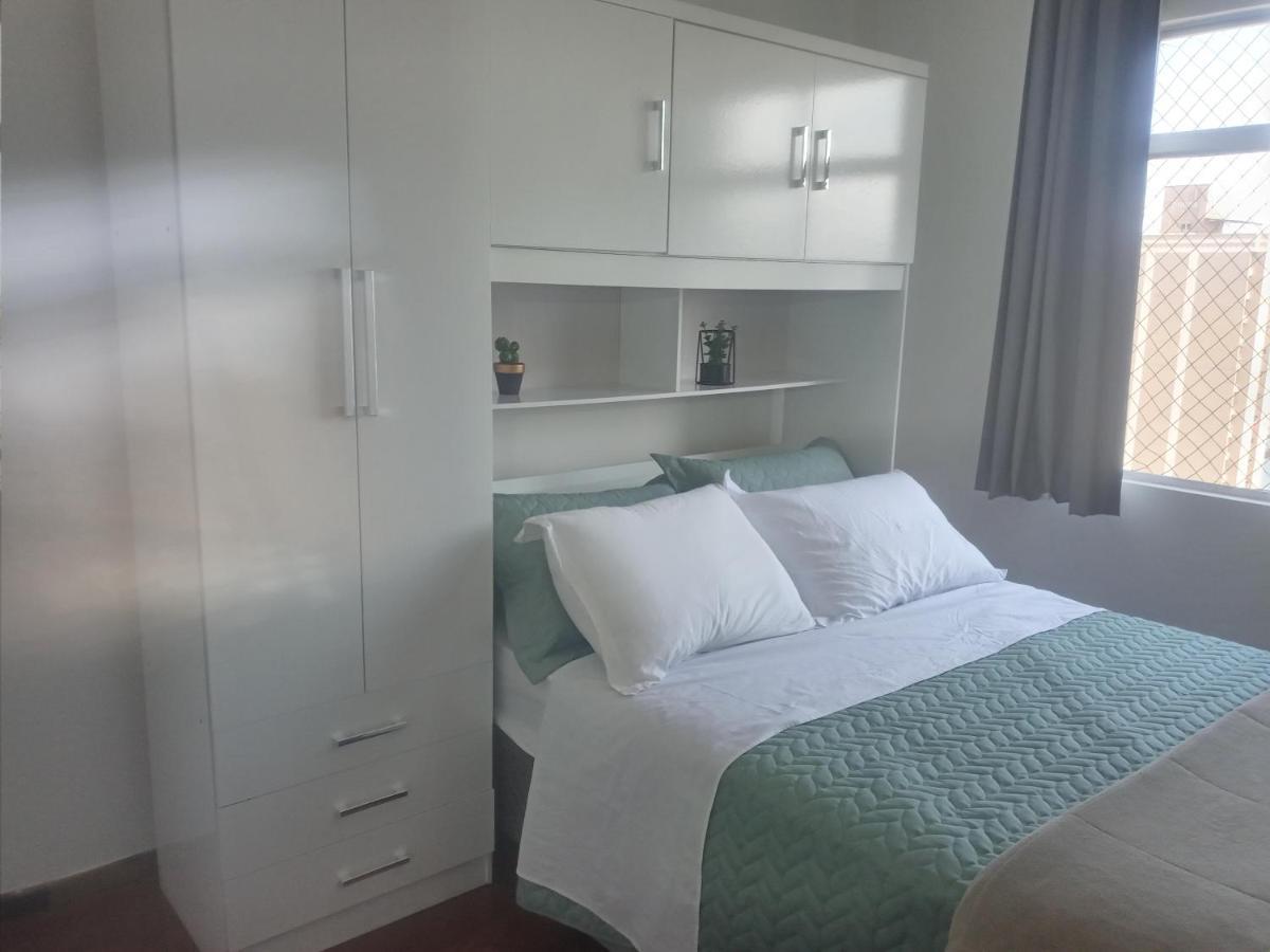 Apartamento funcional e confortável em Curitiba Esterno foto